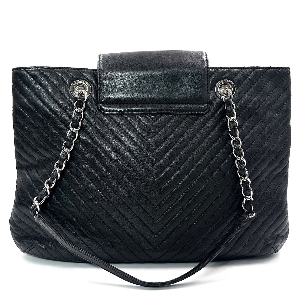 Chanel Black Chevron Leather Tote Bag - Gemaee  UAE