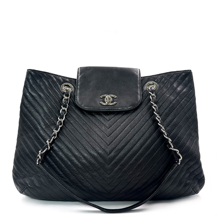 Chanel Black Chevron Leather Tote Bag - Gemaee  UAE