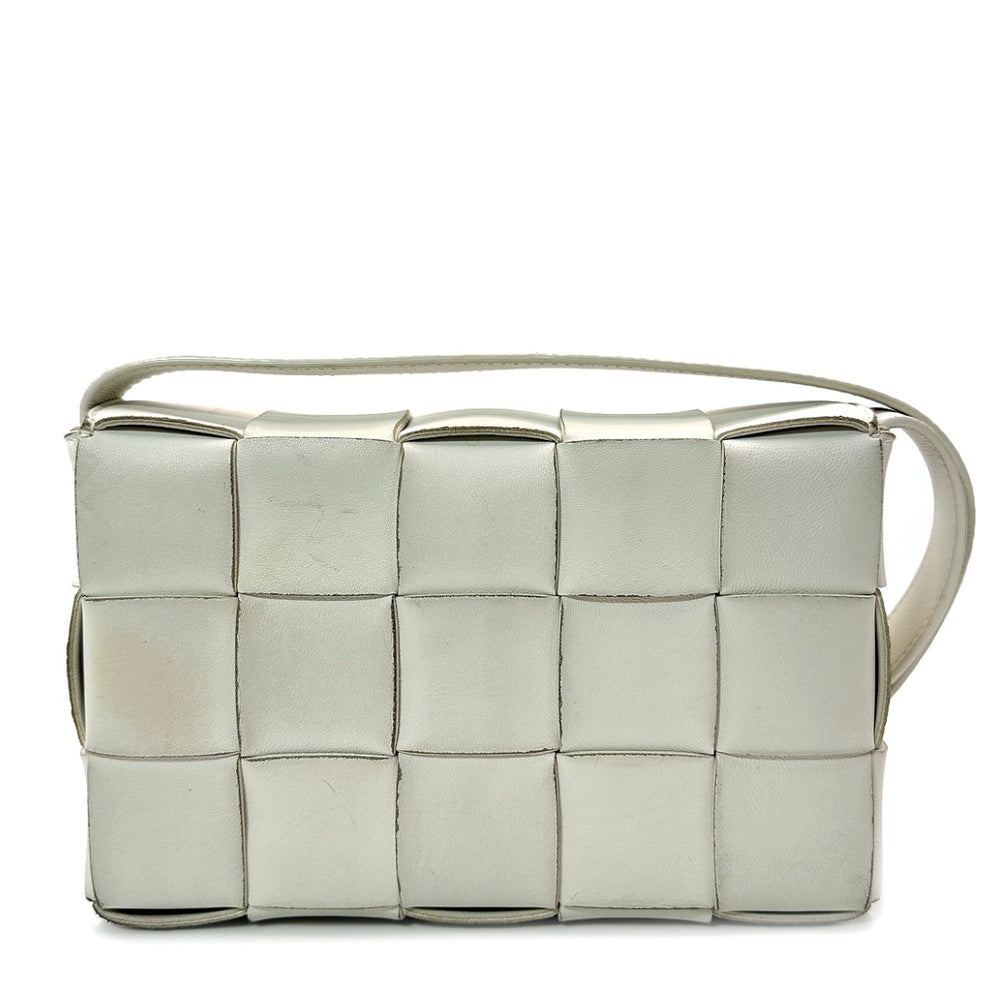Bottega Veneta Medium Cassette Shoulder Bag in Intrecciato Leather - Gemaee  UAE