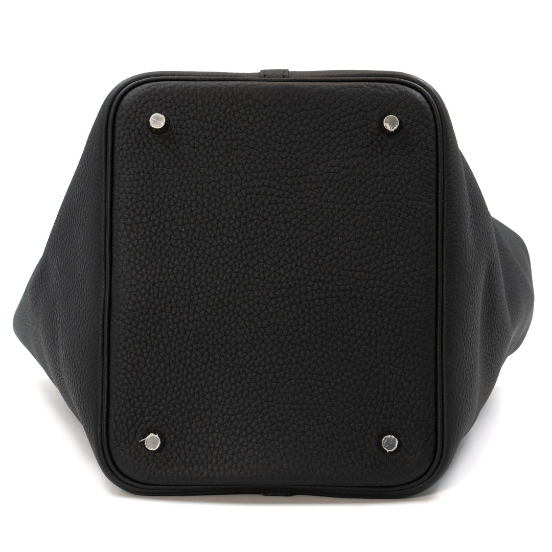 Hermès Picotin Lock 22 Bag in Taurillon Clemence Leather  Noir (Black)