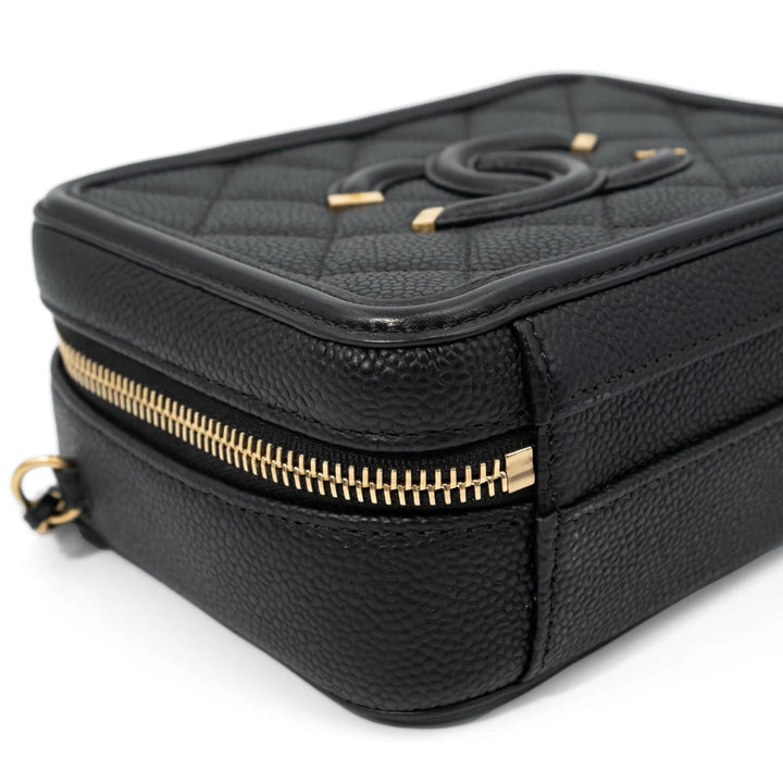 Chanel CC Filigree Vanity Shoulder Bag (Grained Calfskin) mini size