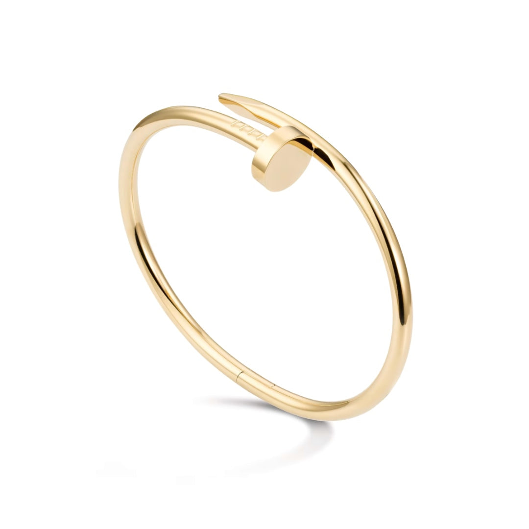 Cartier Juste un Clou Bracelet Classic Model Size 15 in 18K Yellow Gold