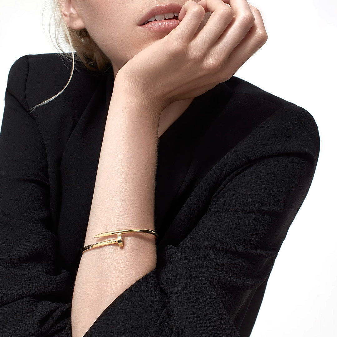 Cartier Juste un Clou Bracelet Classic Model Size 15 in 18K Yellow Gold
