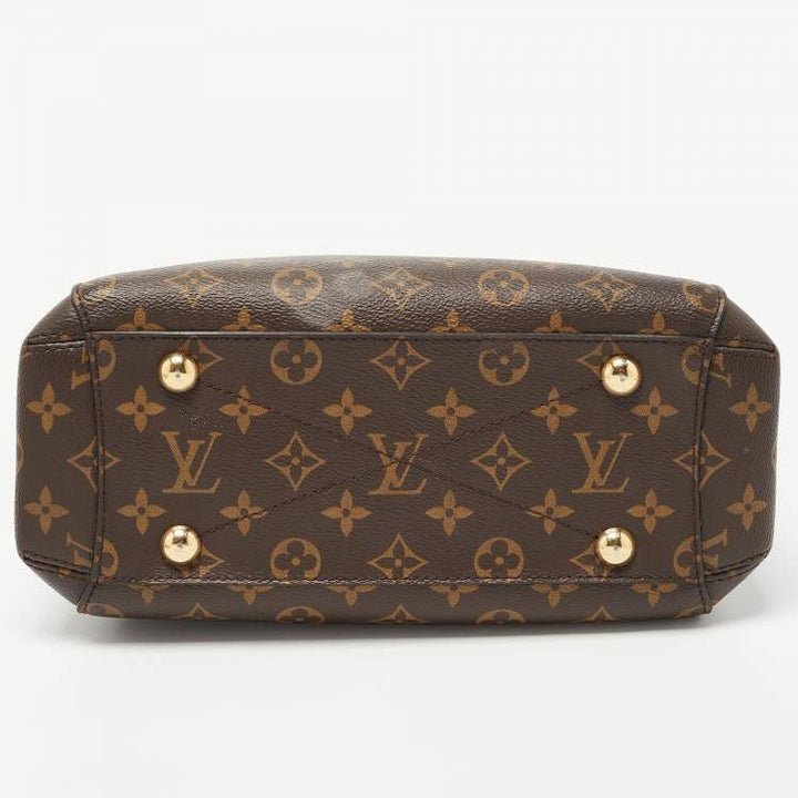 Louis Vuitton Montaigne BB Bag in Monogram Canvas