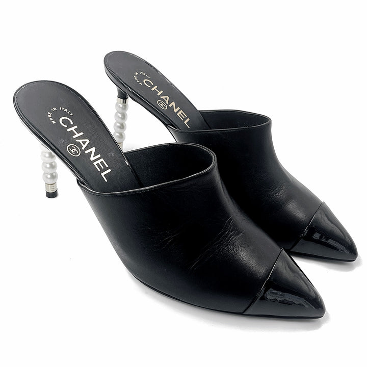 Chanel CC Logo With Pearls Heels Mule Pump Shoe Black Beige Leather Sandals