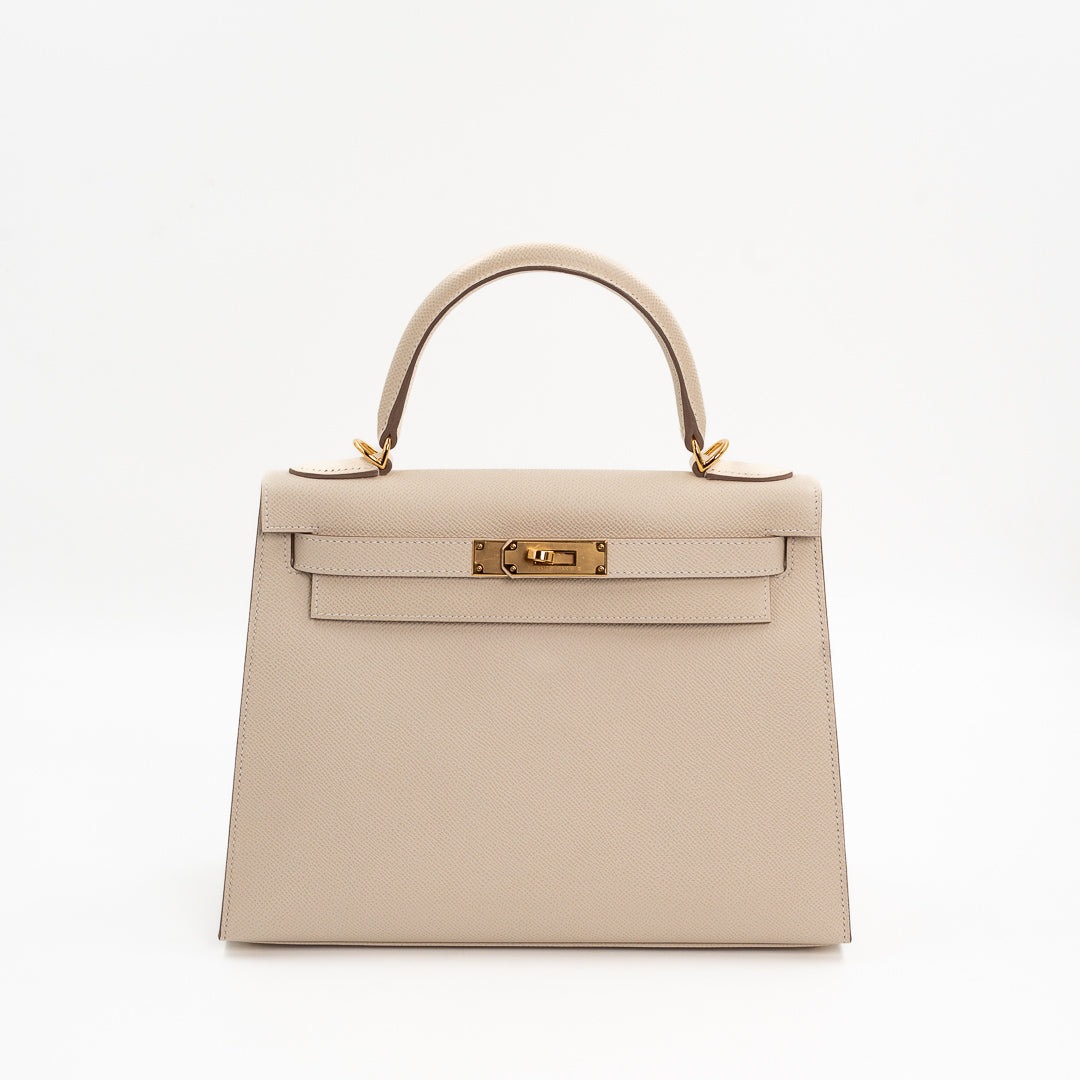 Hermès Kelly Sellier 28 Epsom Leather Bag in Craie with Gold Hardware