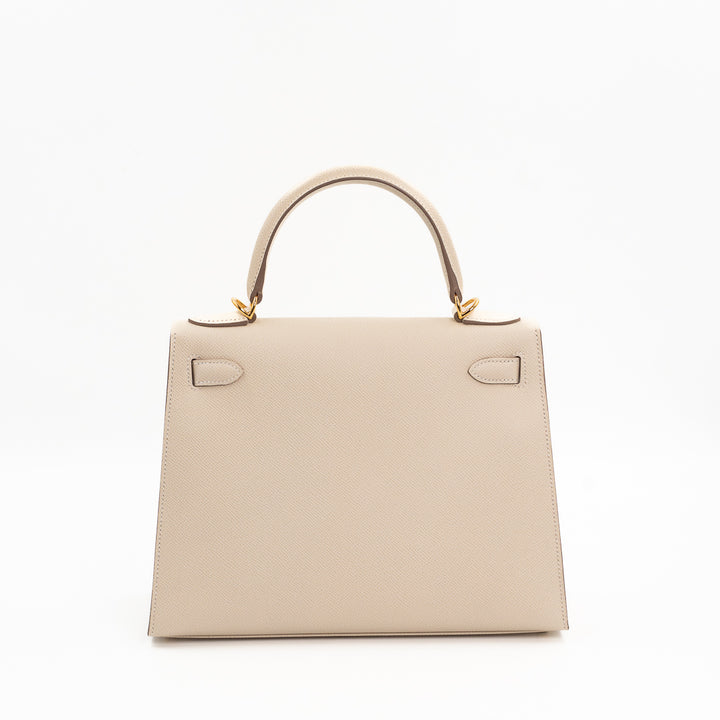 Hermès Kelly Sellier 28 Epsom Leather Bag in Craie with Gold Hardware