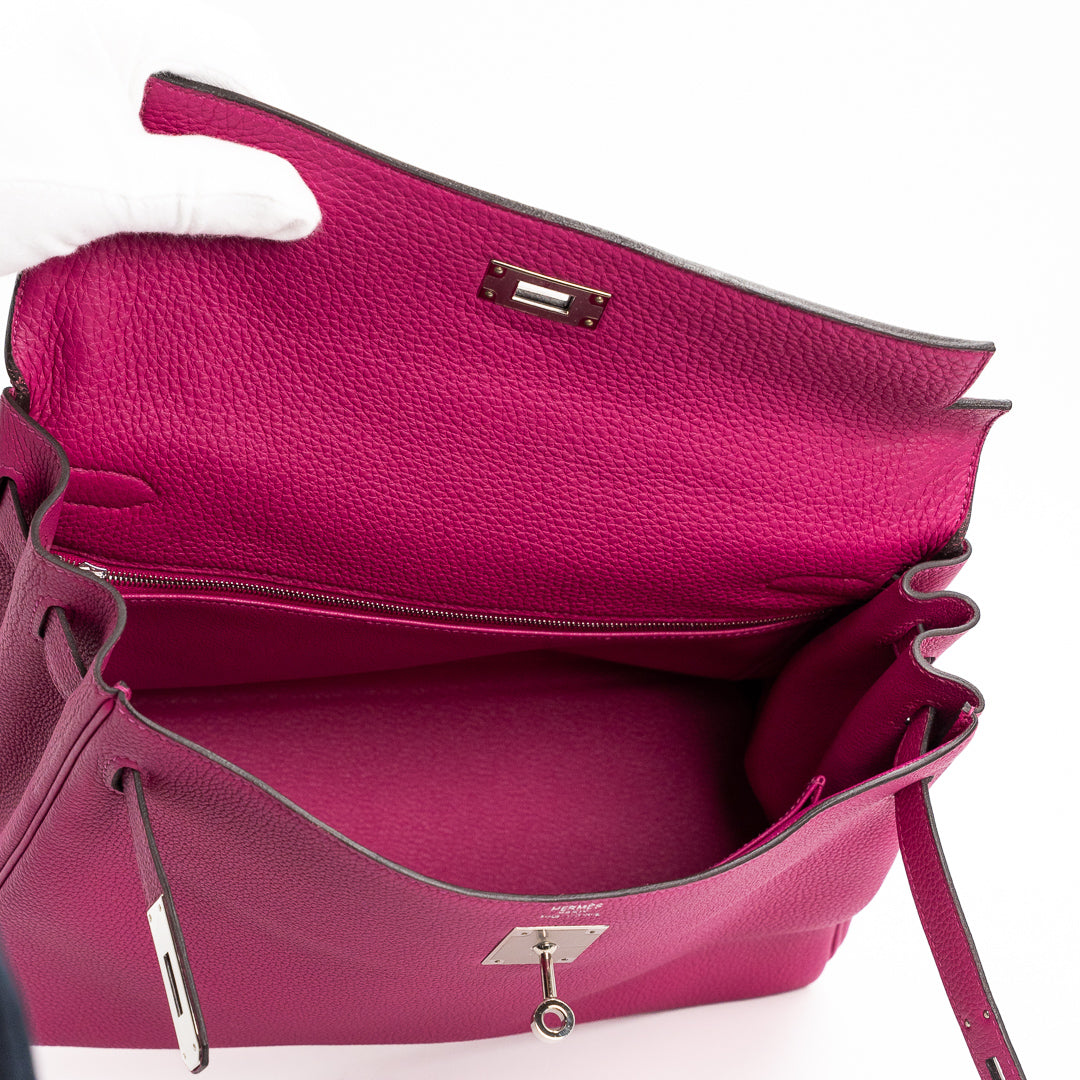 Hermès Kelly 32 Togo Leather Bag in Rose Pourpre with Palladium Hardware