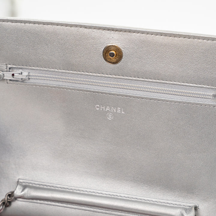 Chanel Metallic Silver Quilted Aged Calfskin Gabrielle Wallet on Chain Ruthenium Hardware