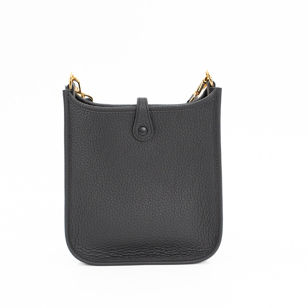 Hermès Evelyne 16 Amazone Taurillon Clemence Leather Bag in Noir with Noir/Gris Fumée Amazone Strap and Gold Hardware