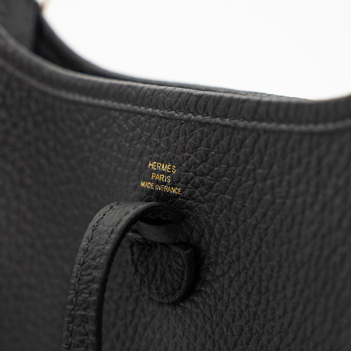 Hermès Evelyne 16 Amazone Taurillon Clemence Leather Bag in Noir with Noir/Gris Fumée Amazone Strap and Gold Hardware