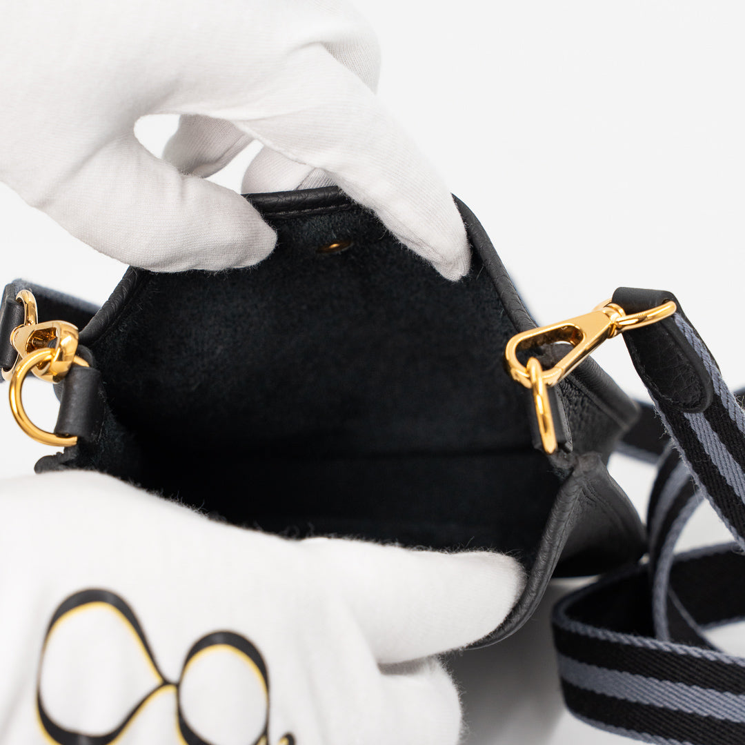 Hermès Evelyne 16 Amazone Taurillon Clemence Leather Bag in Noir with Noir/Gris Fumée Amazone Strap and Gold Hardware