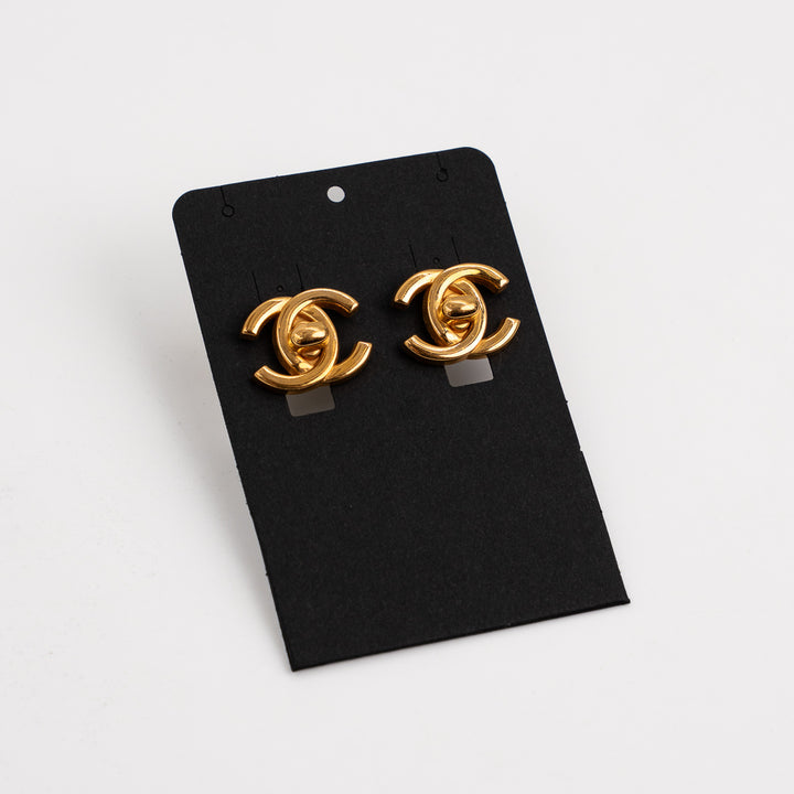 Chanel Vintage CC Turn Lock Clip On Earrings in Gold Tone Metal