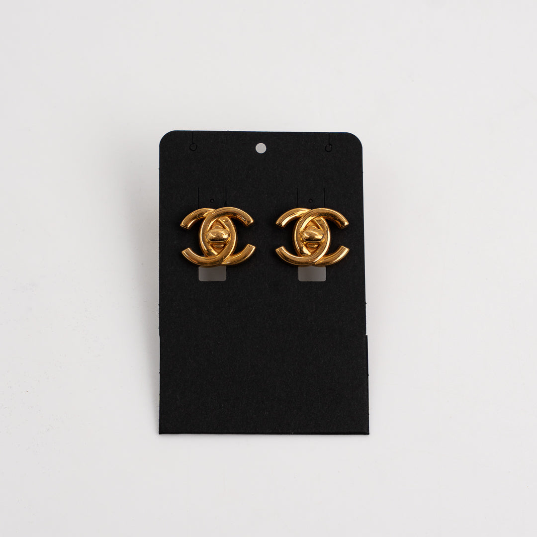 Chanel Vintage CC Turn Lock Clip On Earrings in Gold Tone Metal