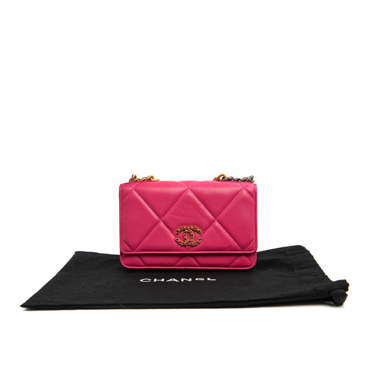 Chanel 19 Wallet on Chain in Pink Quilted Lambskin Leather with Mixed Gold Silver and Ruthenium Tone Hardware