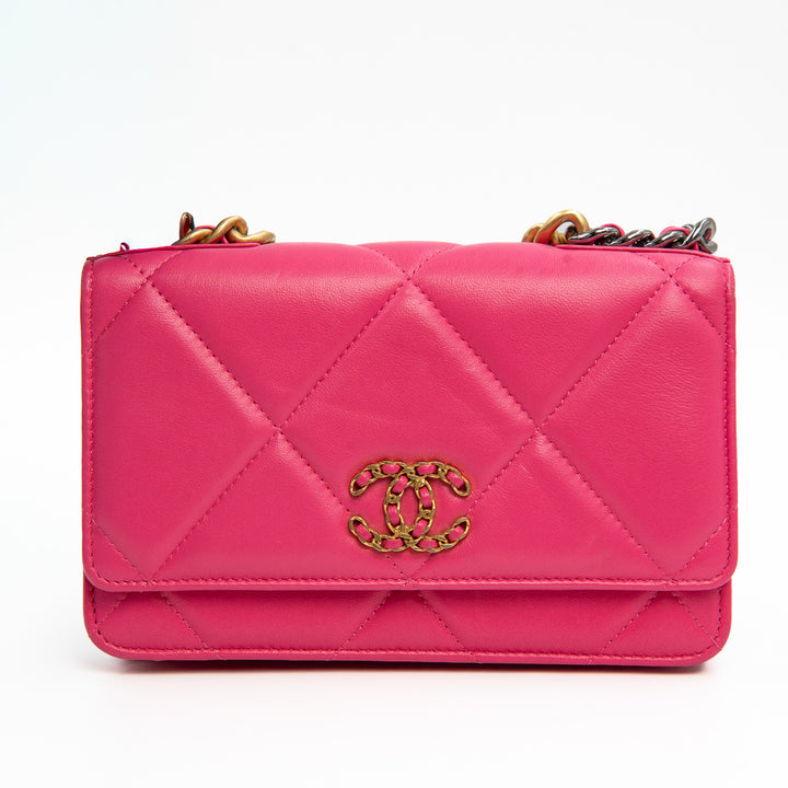 Chanel 19 Wallet on Chain in Pink Quilted Lambskin Leather with Mixed Gold Silver and Ruthenium Tone Hardware
