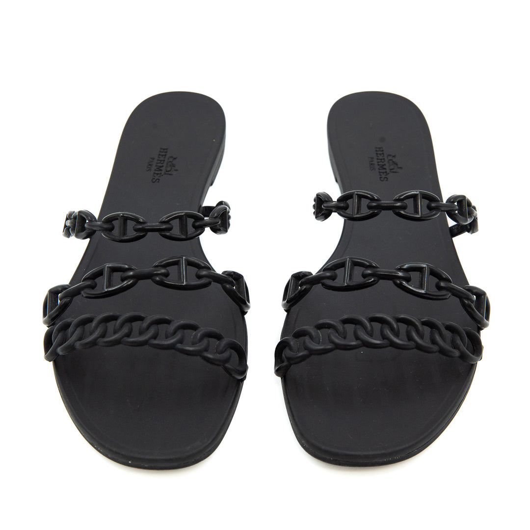 Hermès Chaine d’Ancre Rivage Sandals in Black Rubber