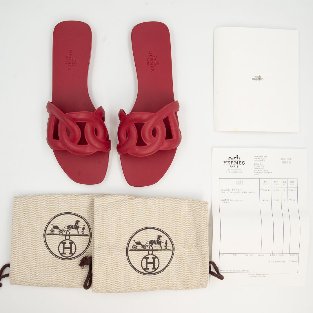 Hermès Aloha Sandals in Rose Baie Rubber
