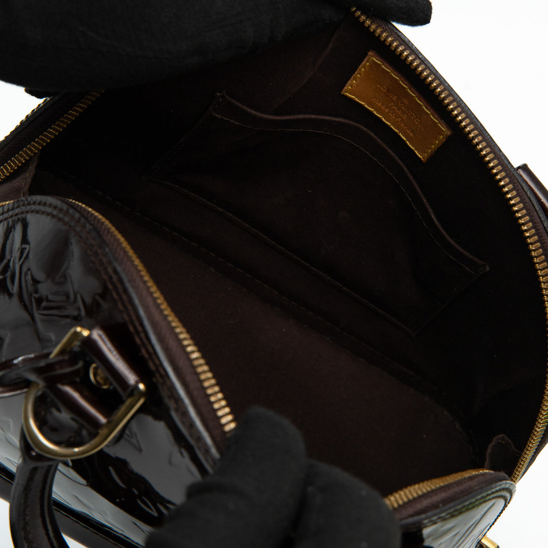 Louis Vuitton Amarante Monogram Vernis Alma BB Bag in Patent Leather with Gold Hardware