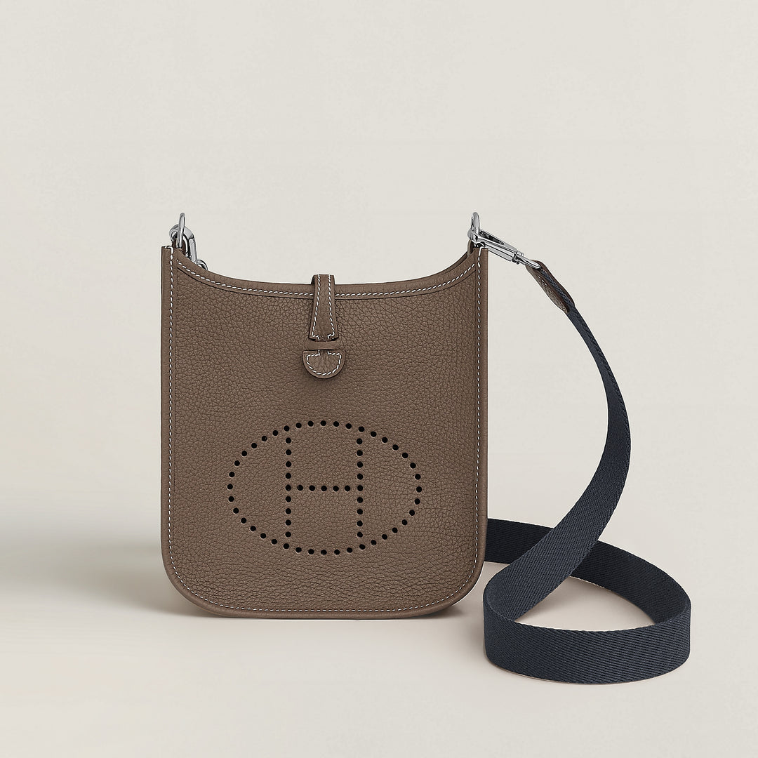 Hermès Evelyne 16 Amazone Crossbody Bag in Étoupe with Blue Indigo Strap