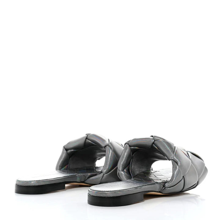 Bottega Veneta Laser Nappa Maxi Intrecciato Lido Flat Sandals Oyster