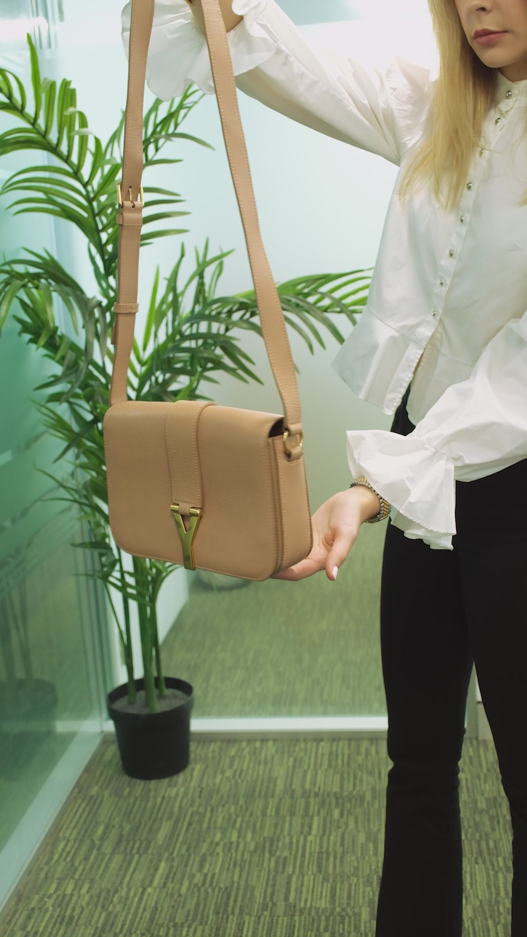 Saint Laurent beige Y shoulder Bag