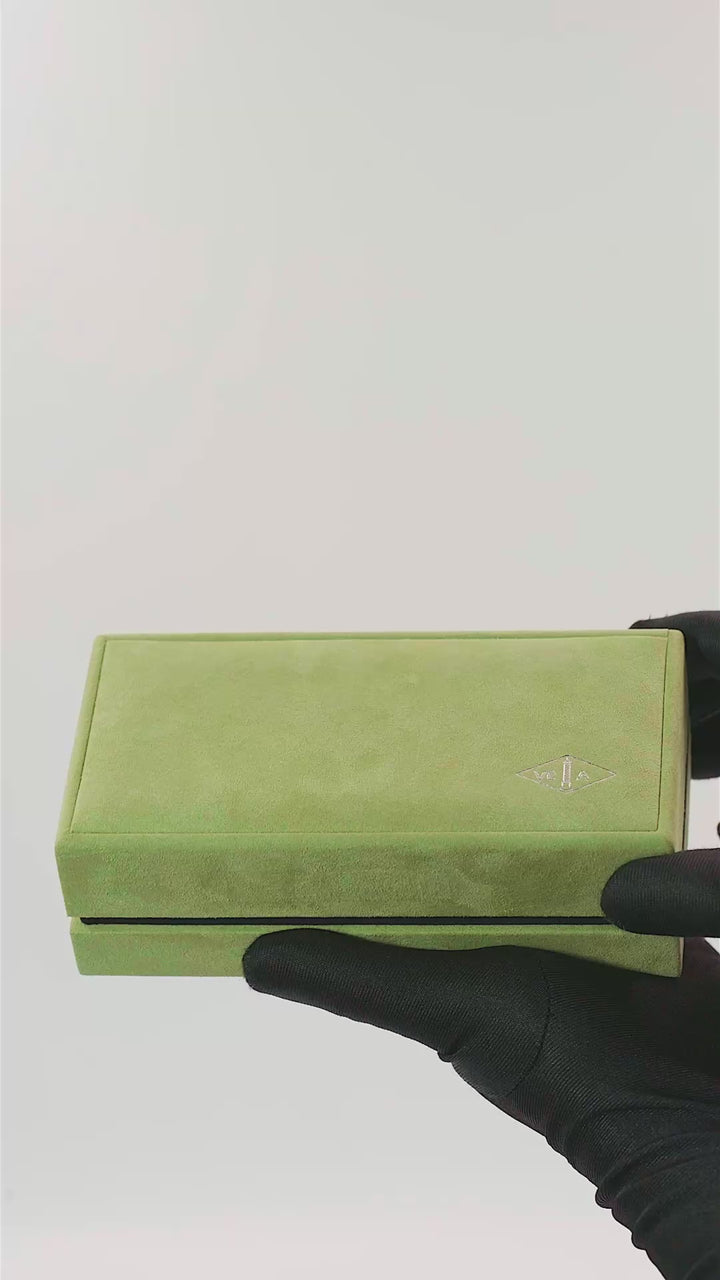 Van Cleef & Arpels Vintage Alhambra Bracelet 5 Motifs 18K Yellow Gold