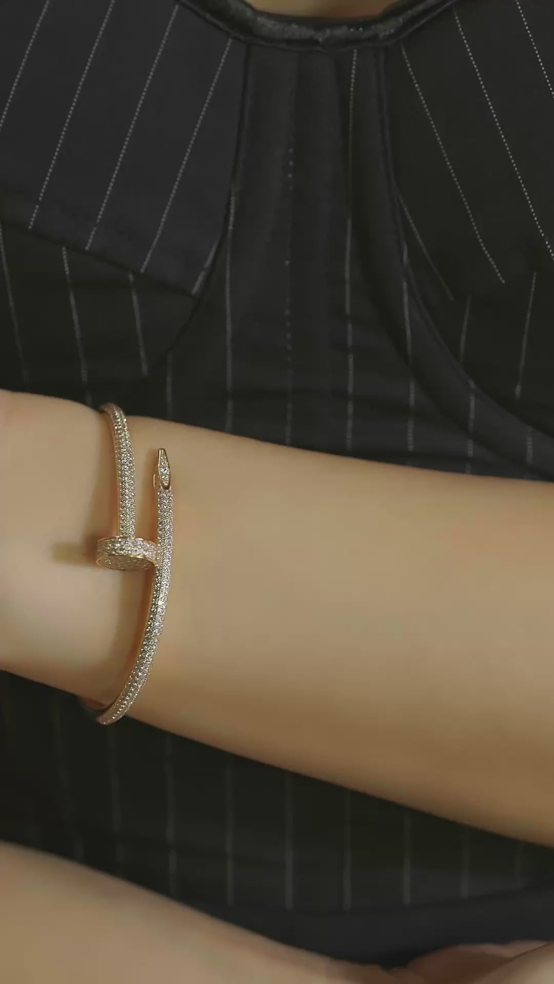 Cartier Juste un Clou Bracelet Classic Model in 18K Rose Gold with Diamonds