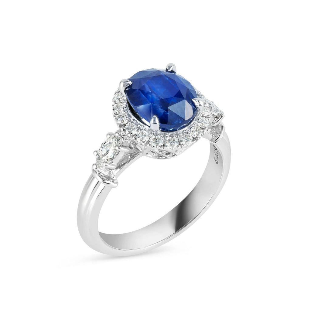 18K White Gold Blue Natural Sapphire and Diamond Ring - Gemaee UAE