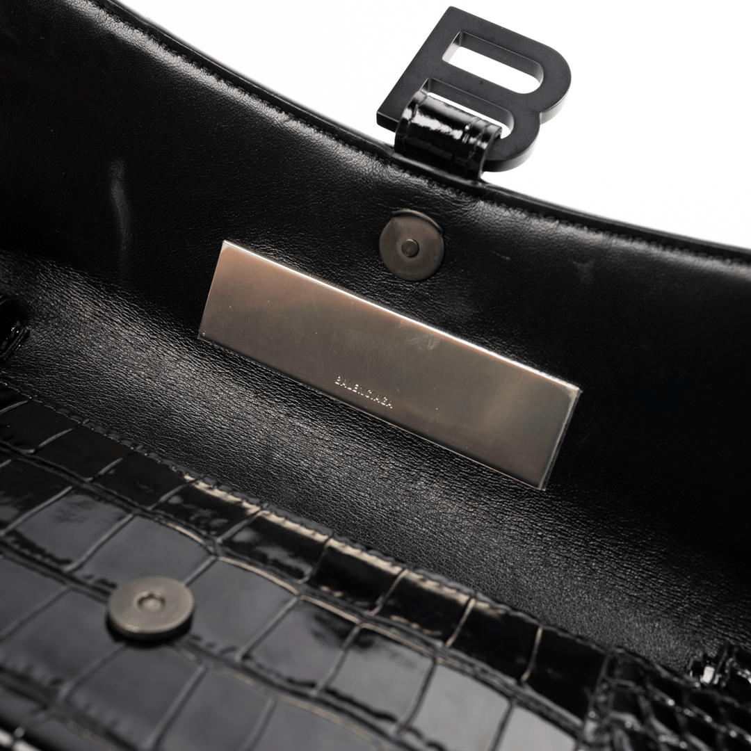 Balenciaga clutch sales bag price