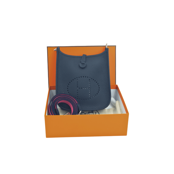 Hermès Evelyne TPM Bleu Nuit Clemence Palladium Hardware - Gemaee UAE